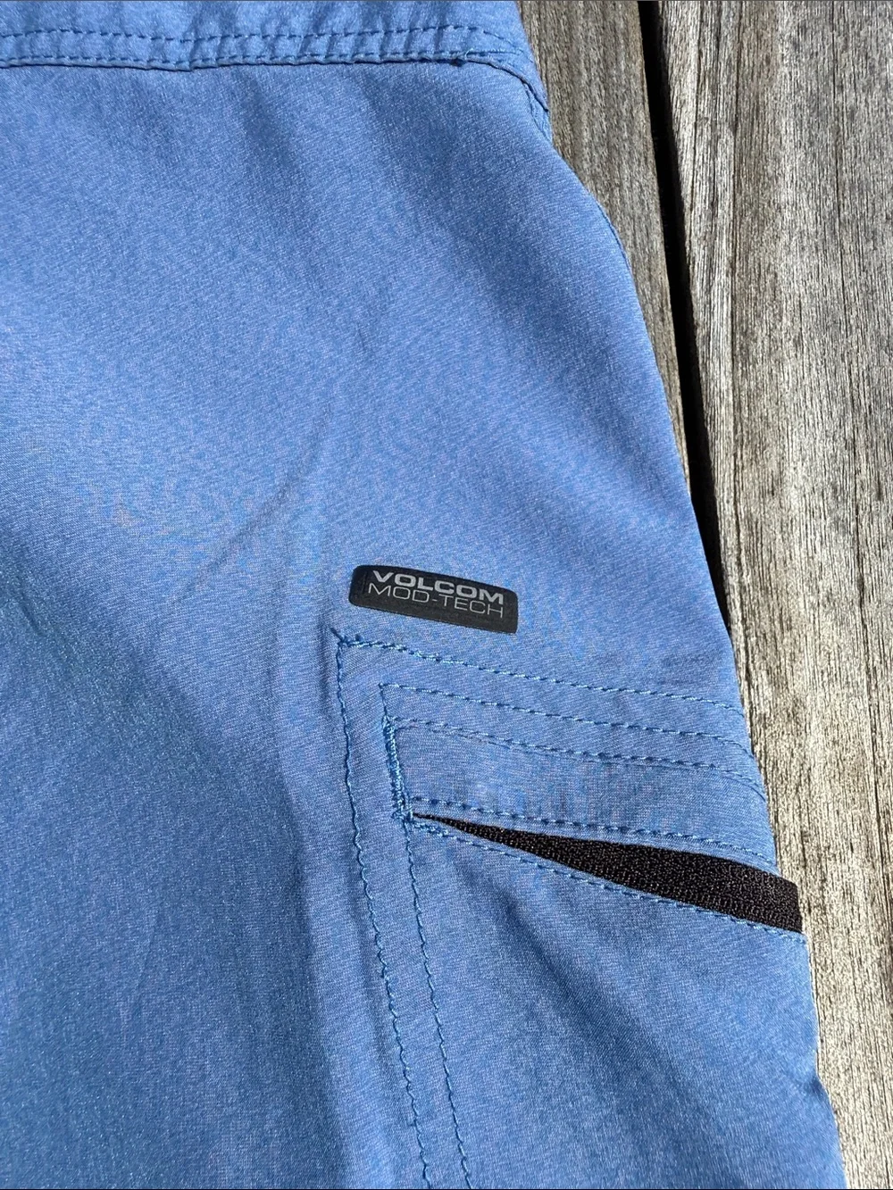 Volcom swim dry fit